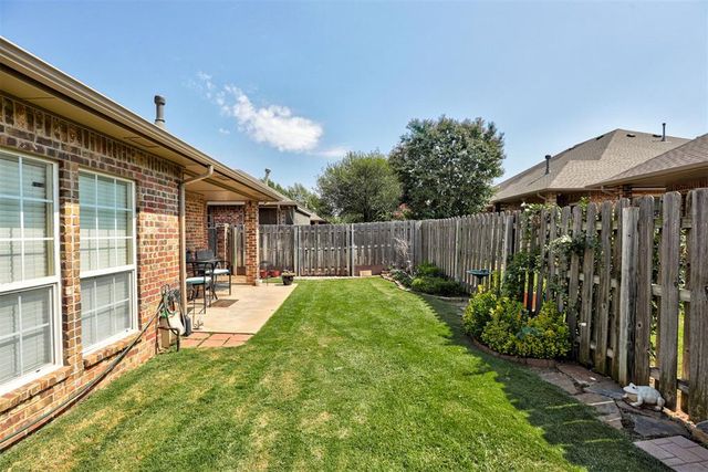 1632 Laurel Place, Edmond, OK 73003