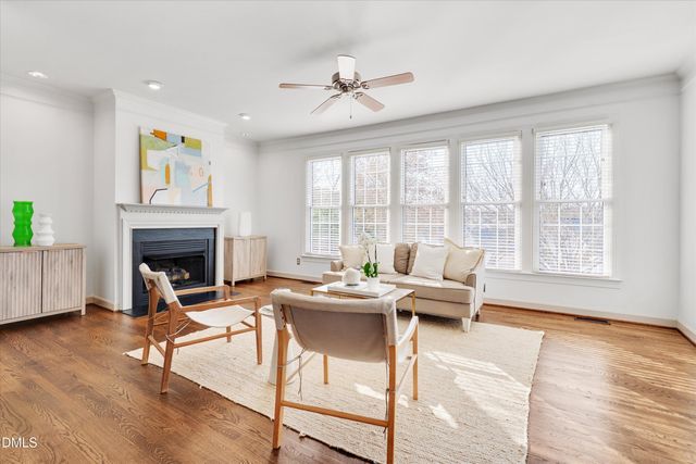 204 Greenview Drive, Chapel Hill, NC 27516