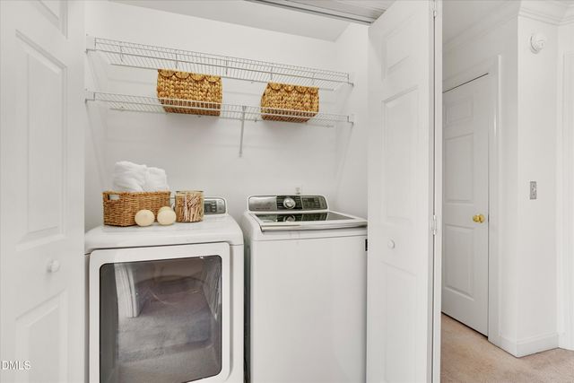 204 Greenview Drive, Chapel Hill, NC 27516