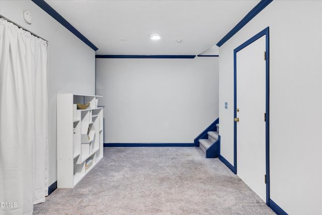 204 Greenview Drive, Chapel Hill, NC 27516