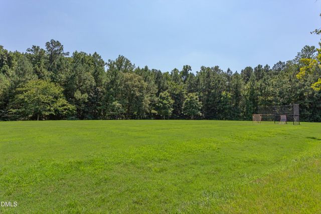 204 Greenview Drive, Chapel Hill, NC 27516