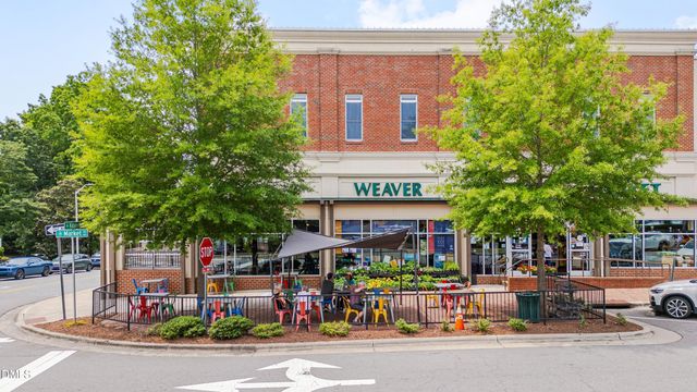 204 Greenview Drive, Chapel Hill, NC 27516