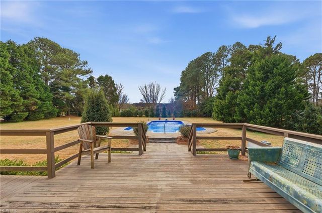 1653 Nanneys Creek RD, Virginia Beach, VA 23457