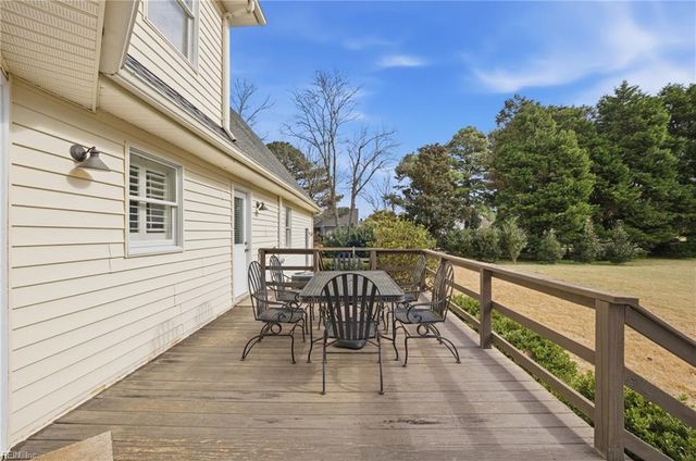 1653 Nanneys Creek RD, Virginia Beach, VA 23457