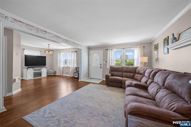 66 Fischer Avenue, Nutley, NJ 07110