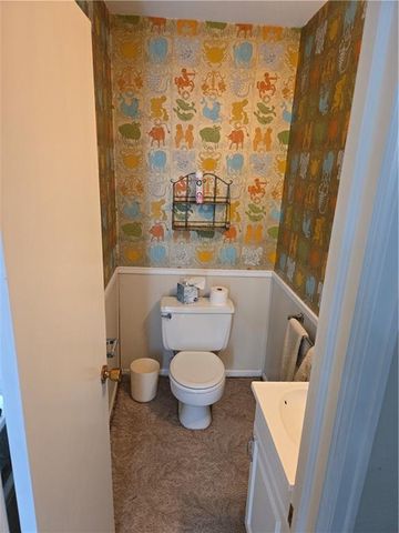 9724 Slater Lane, Overland Park, KS 66212