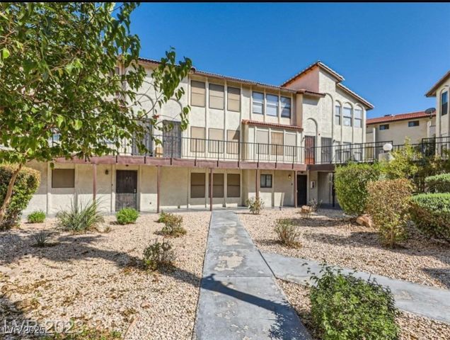 2080 Karen Avenue 34, Las Vegas, NV 89169
