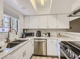 2080 Karen Avenue 34, Las Vegas, NV 89169