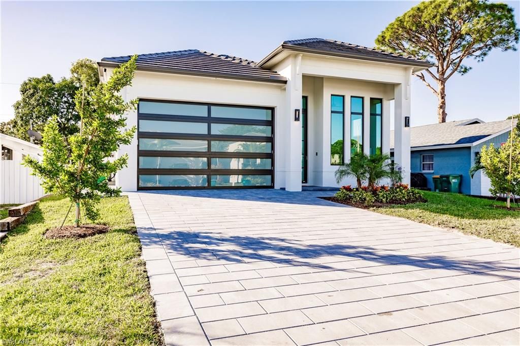 748 110th AVE N, NAPLES, FL 34108 — photo 4