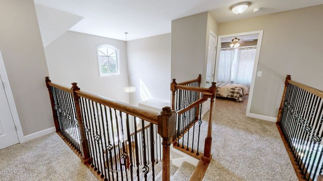 5016 Lady Thatcher Dr, Murfreesboro, TN 37129