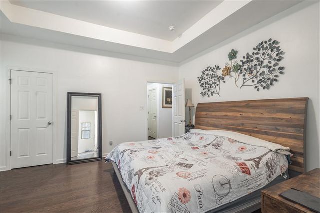 21 Sunny Point, Newnan, GA 30263