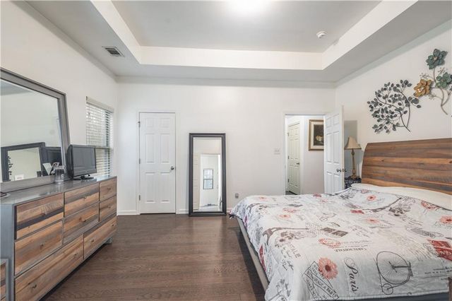 21 Sunny Point, Newnan, GA 30263