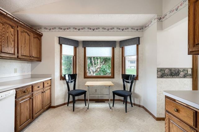 5887 144th Street W, Apple Valley, MN 55124