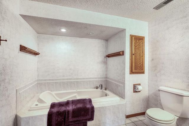 5887 144th Street W, Apple Valley, MN 55124