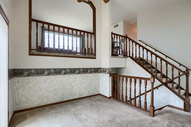 5887 144th Street W, Apple Valley, MN 55124