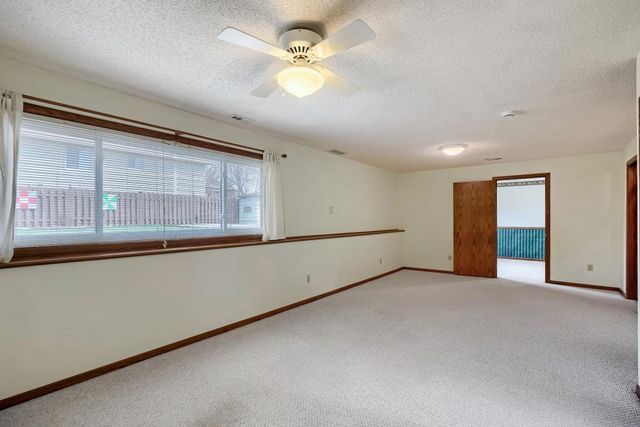 5887 144th Street W, Apple Valley, MN 55124