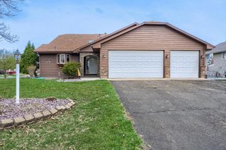 5887 144th Street W, Apple Valley, MN 55124