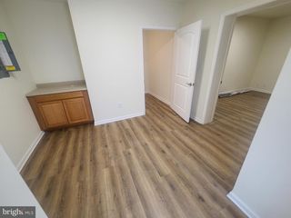 614 S DUPONT UNIT B HWY, Dover, DE 19901