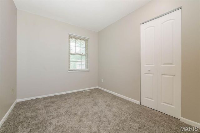 209 Valley Drive, Grain Valley, MO 64029