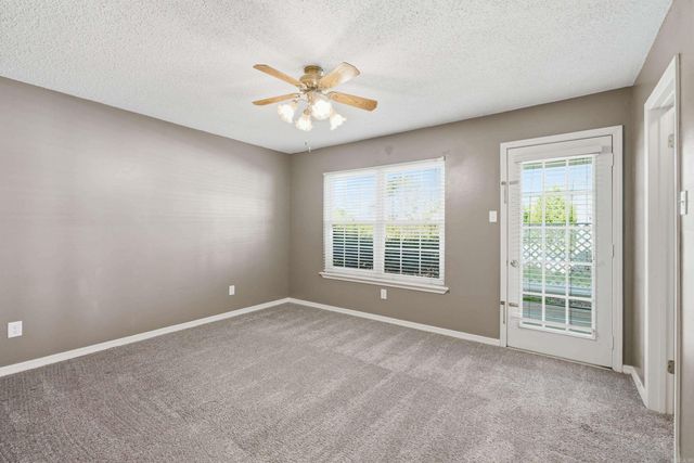 1005 S German Ln Apt 46, Conway, AR 72034