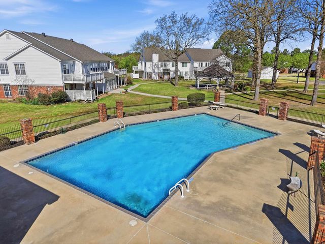 1005 S German Ln Apt 46, Conway, AR 72034