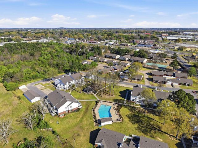 1005 S German Ln Apt 46, Conway, AR 72034