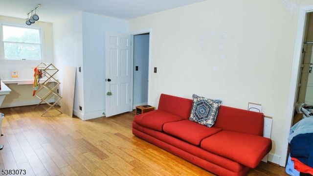 8 Ayers Rd, Sandyston Twp., NJ 07827