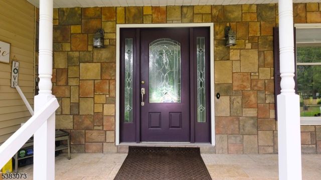 8 Ayers Rd, Sandyston Twp., NJ 07827