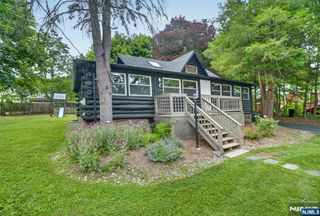 53 Lakeview Drive, West Milford, NJ 07480