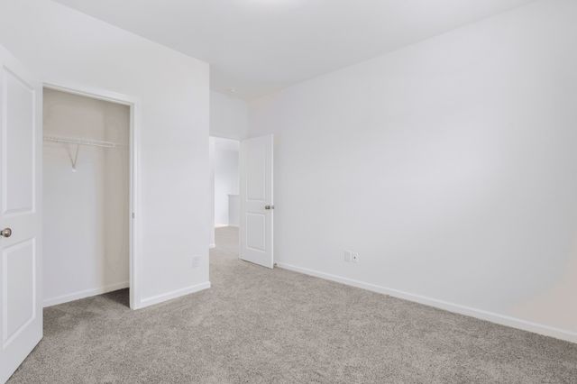 350 Canonbury Dr, Lebanon, TN 37087