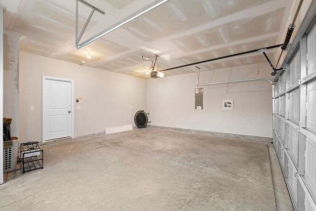 350 Canonbury Dr, Lebanon, TN 37087