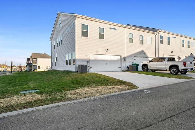 350 Canonbury Dr, Lebanon, TN 37087