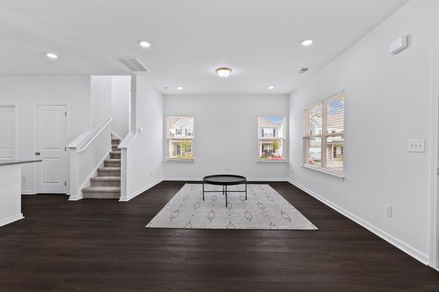 350 Canonbury Dr, Lebanon, TN 37087