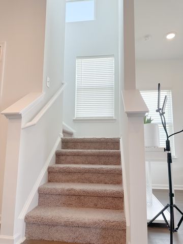 350 Canonbury Dr, Lebanon, TN 37087