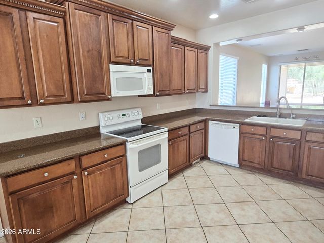 4762 E LARK Street, Gilbert, AZ 85297