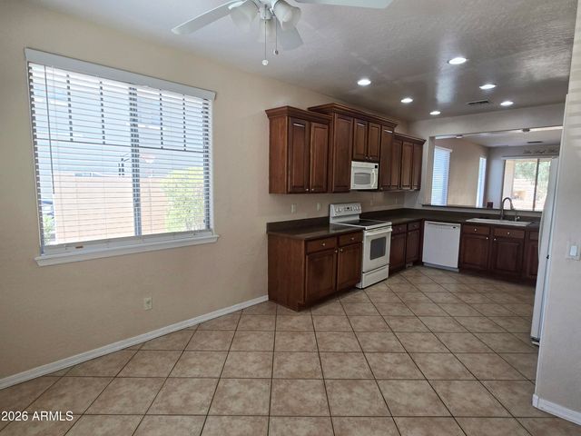 4762 E LARK Street, Gilbert, AZ 85297
