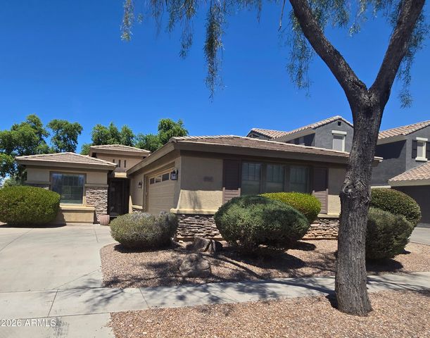 4762 E LARK Street, Gilbert, AZ 85297