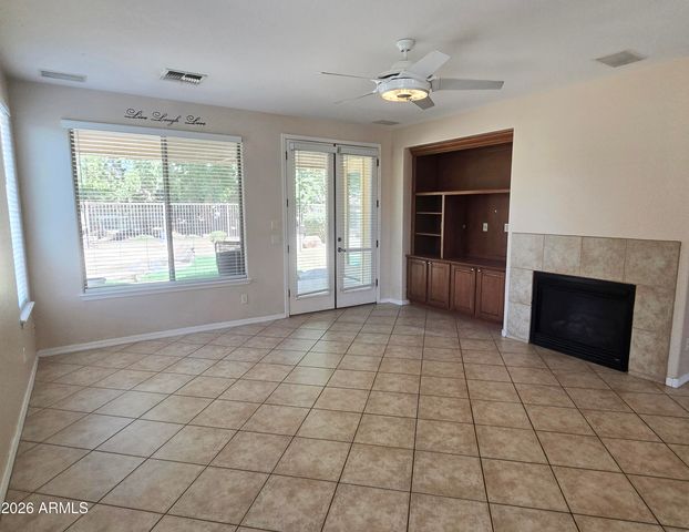 4762 E LARK Street, Gilbert, AZ 85297