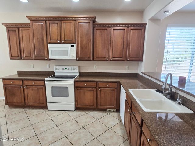 4762 E LARK Street, Gilbert, AZ 85297