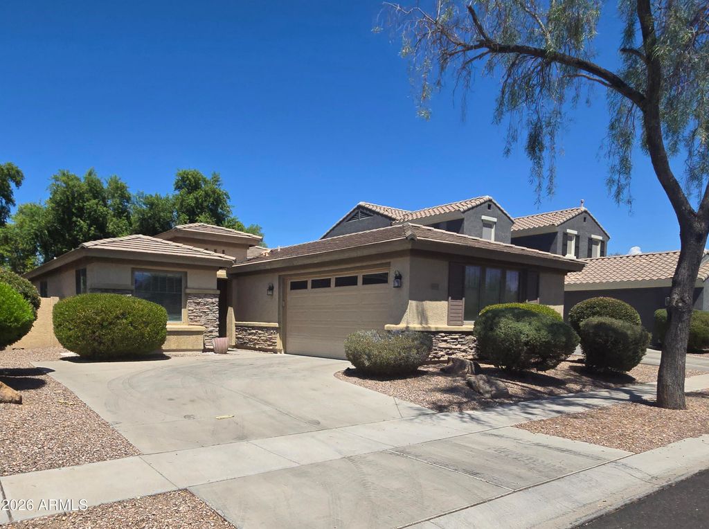 4762 E LARK Street, Gilbert, AZ 85297