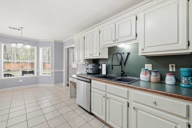 212 Rodney Guthrie Drive, Cabot, AR 72023