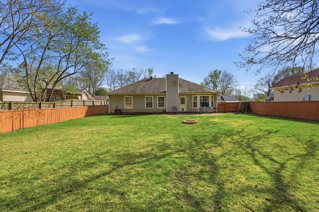 212 Rodney Guthrie Drive, Cabot, AR 72023