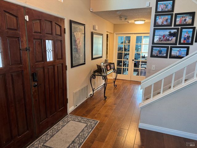 606 Sunnyvale Pl, Vacaville, CA 95687