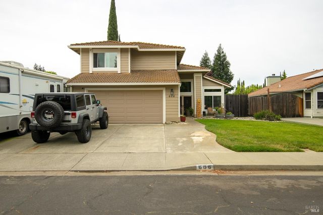 606 Sunnyvale Pl, Vacaville, CA 95687