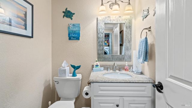 606 Sunnyvale Pl, Vacaville, CA 95687