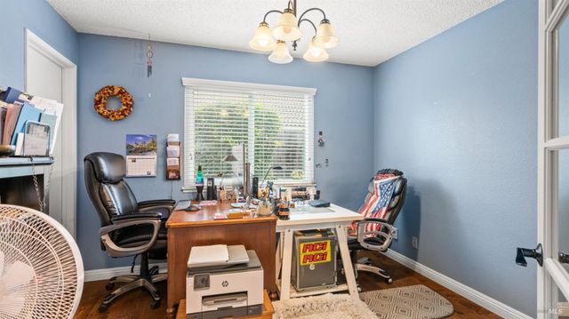 606 Sunnyvale Pl, Vacaville, CA 95687