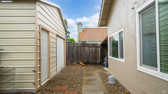 606 Sunnyvale Pl, Vacaville, CA 95687