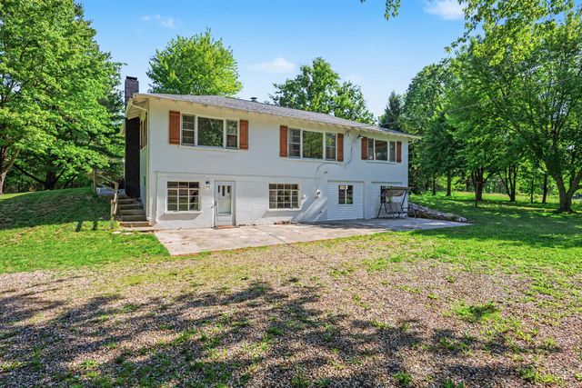 16077 M-216, Three Rivers, MI 49093