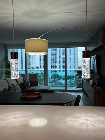 100 Bayview Dr 912, Sunny Isles Beach, FL 33160
