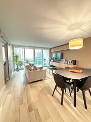 100 Bayview Dr 912, Sunny Isles Beach, FL 33160